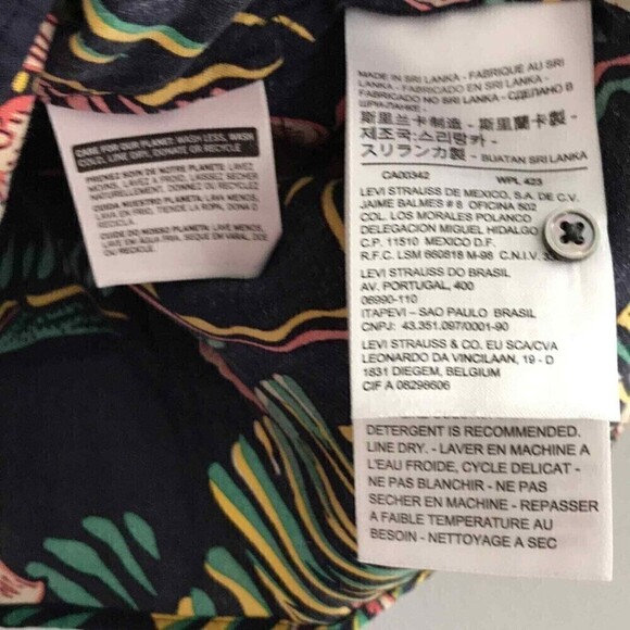 Levi’s Womens Tropical Coconut Girl Vacation Hawaiian Layered Crop Top XS NEW - Picture 9 of 12